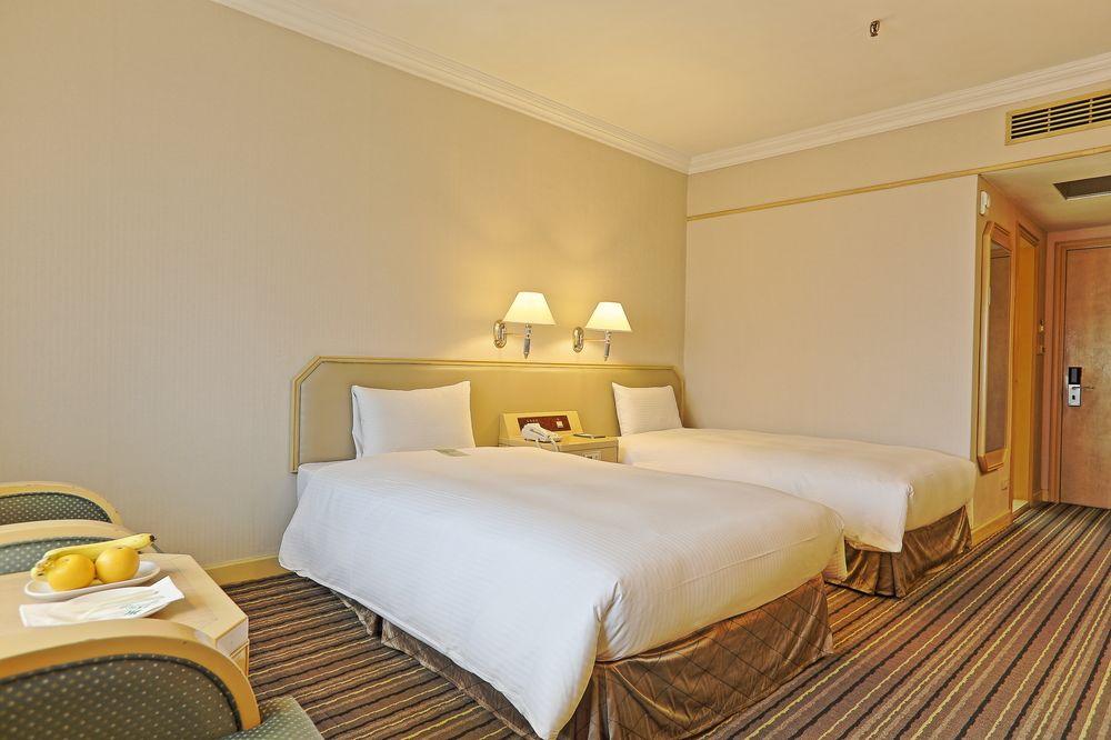 Santos Hotel تايبيه المظهر الخارجي الصورة