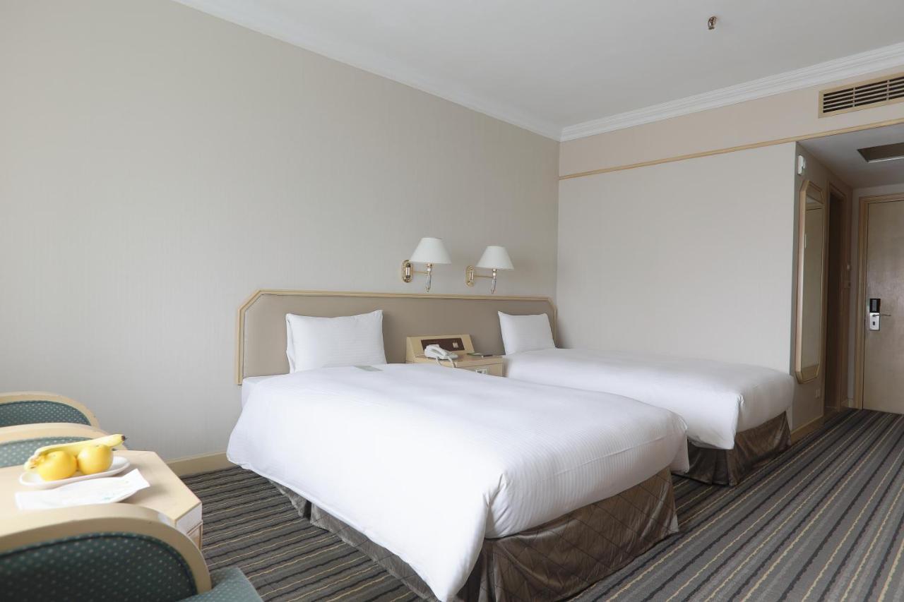 Santos Hotel تايبيه المظهر الخارجي الصورة