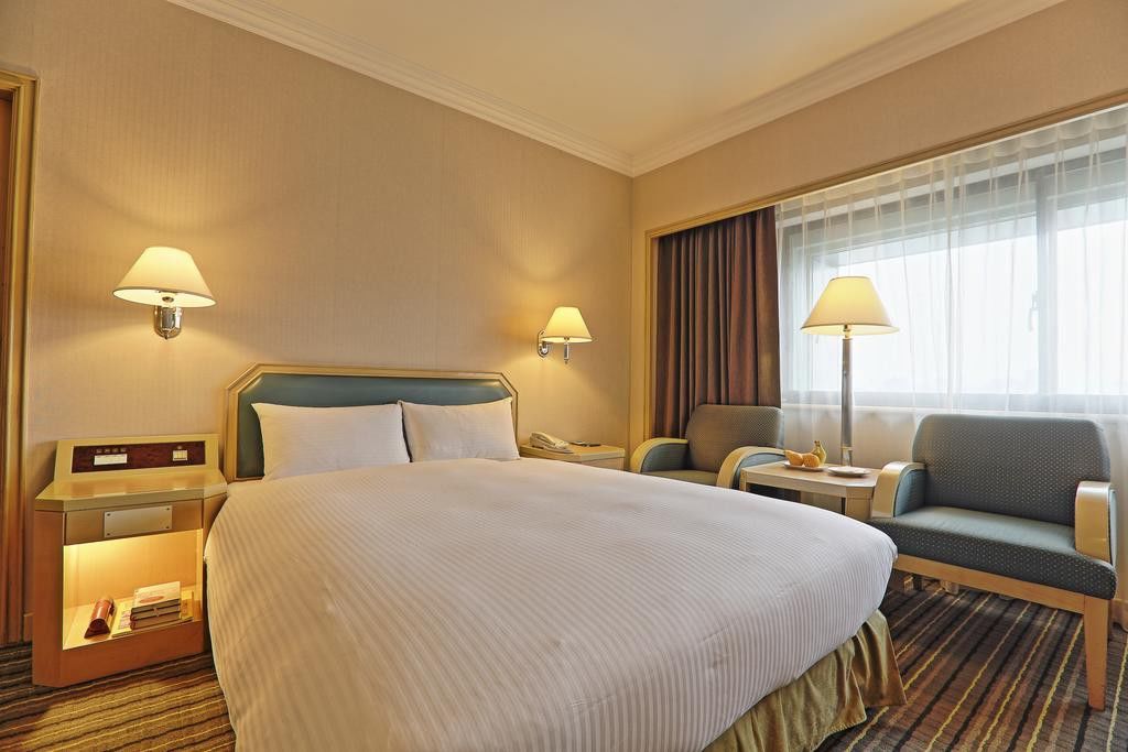 Santos Hotel تايبيه المظهر الخارجي الصورة
