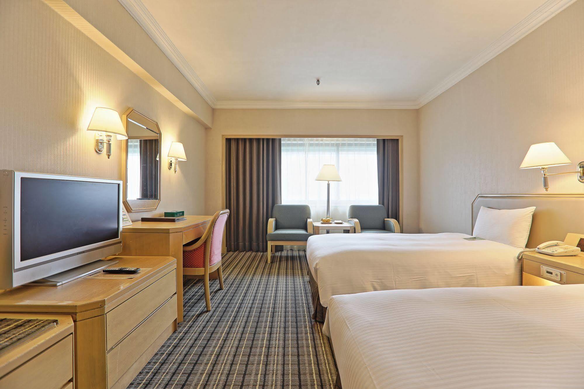 Santos Hotel تايبيه المظهر الخارجي الصورة